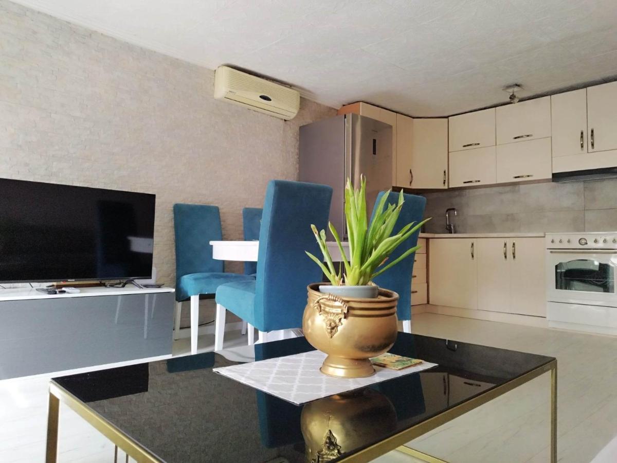 מוסטר Apartment With Garden Hanja מראה חיצוני תמונה