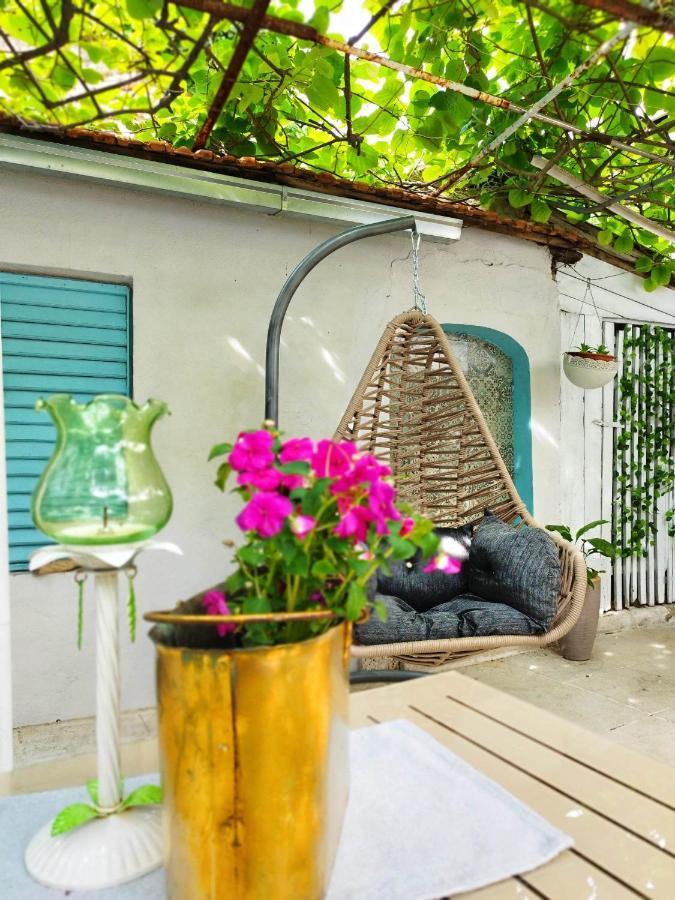מוסטר Apartment With Garden Hanja מראה חיצוני תמונה