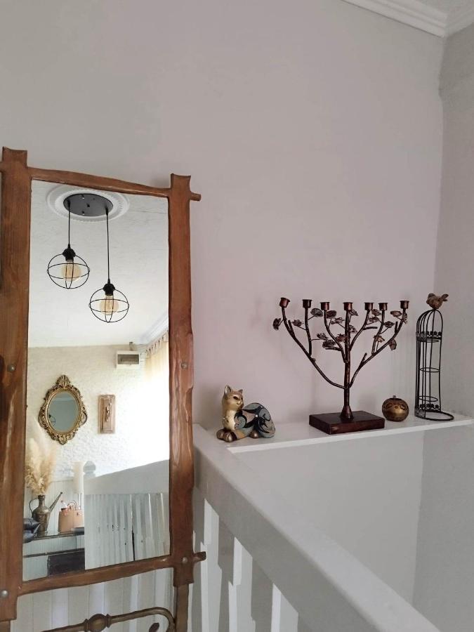 מוסטר Apartment With Garden Hanja מראה חיצוני תמונה